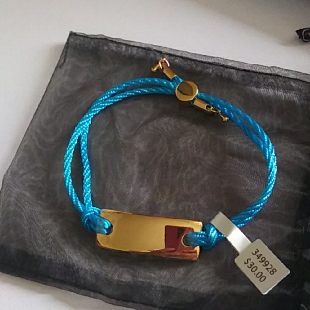 BRAZALET BLUE. 💰💰SOLD💰💰